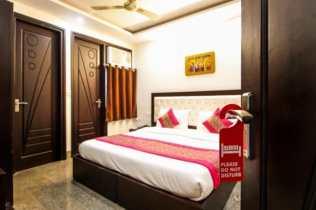 Oyo 8110 Nstay 31 Gurgaon Exterior foto